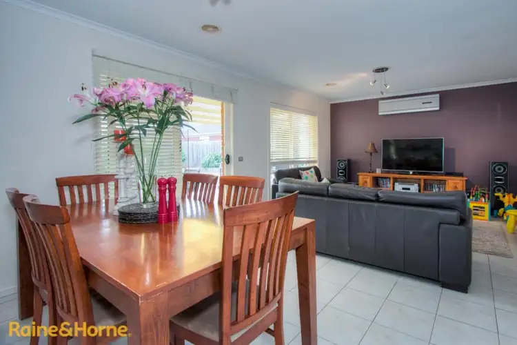 Fourth view of Homely house listing, 8 O'Reilly Court, Sunbury VIC 3429