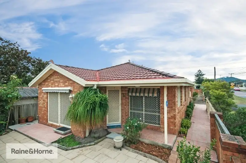 Main view of Homely villa listing, 2/249 Trafalgar Avenue, Umina Beach NSW 2257