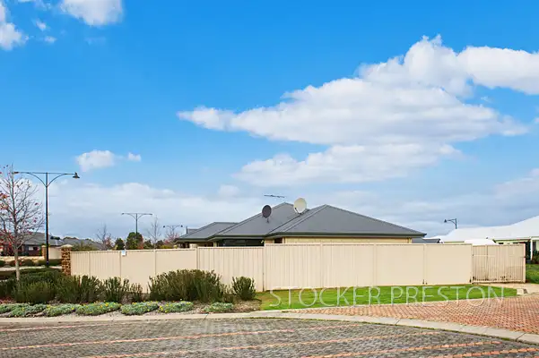 Seventh view of Homely house listing, 21 Oakmont Crescent, Dunsborough WA 6281