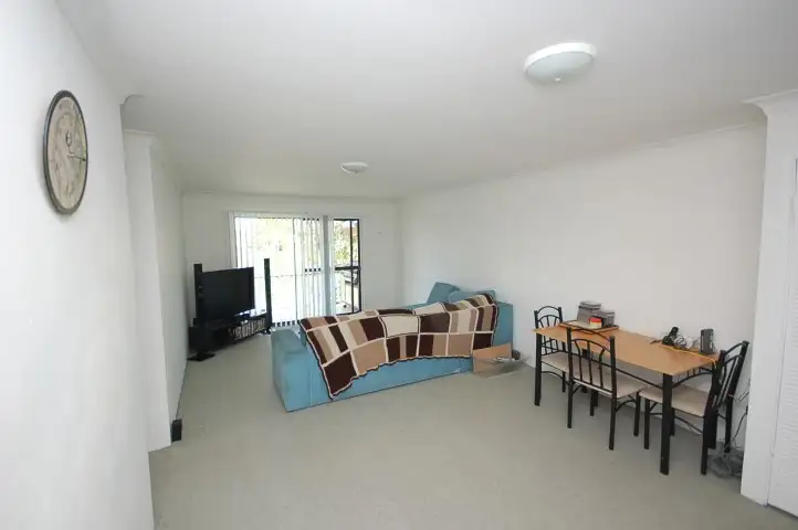 Fourth view of Homely unit listing, 6/7 Duet Drive, Mermaid Waters QLD 4218