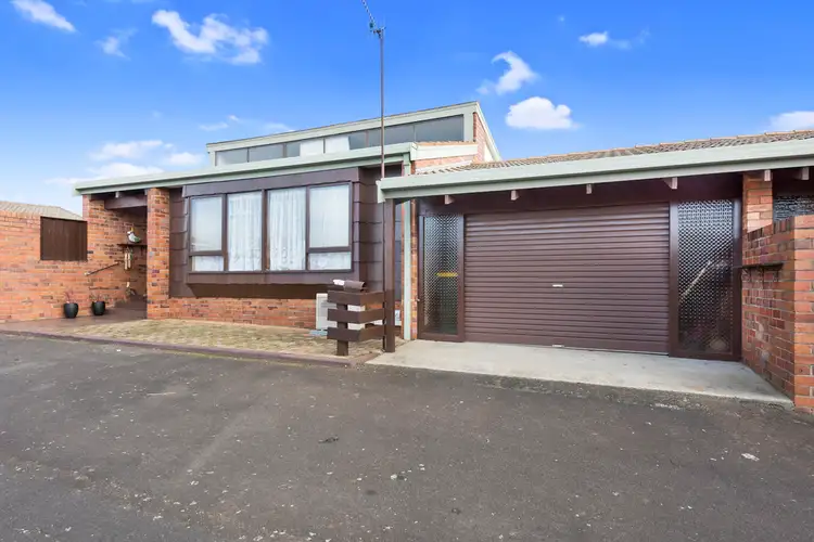 11/4 Federal Street, Upper Burnie TAS 7320