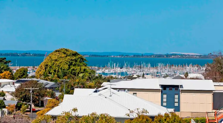 83 (79) Melville Terrace, Manly QLD 4179