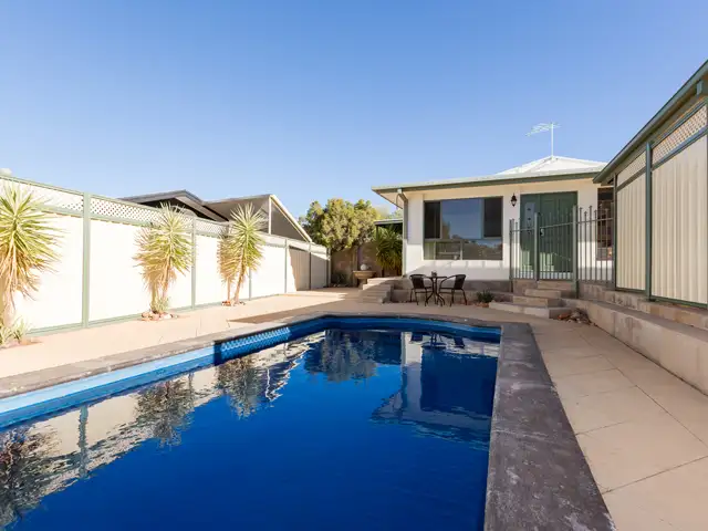 10 Warber Court, Larapinta NT 870