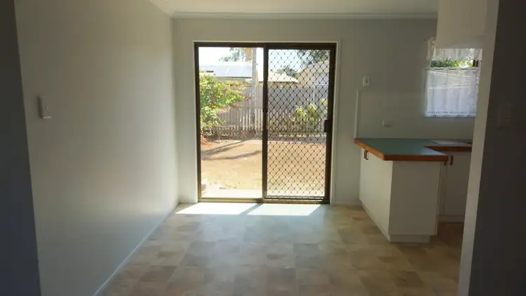 Sixth view of Homely house listing, 2 Vicky Court, Andergrove QLD 4740