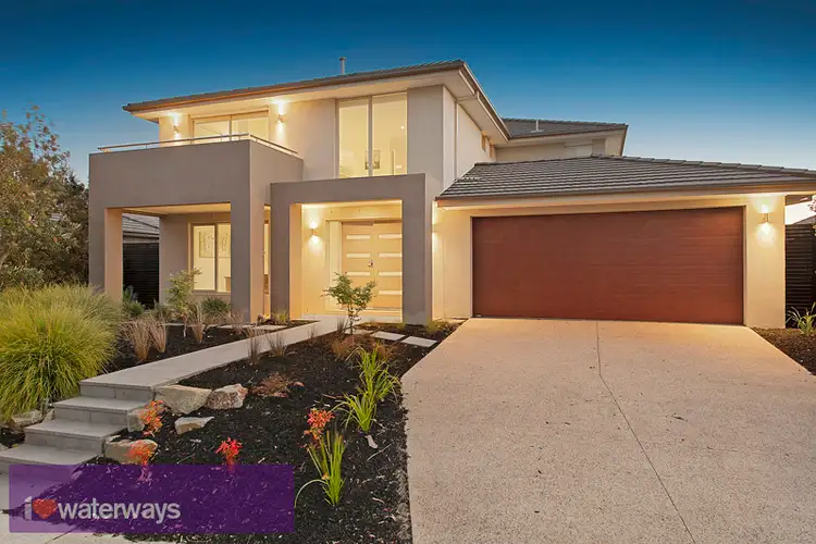 52 Island Point Avenue, Waterways VIC 3195
