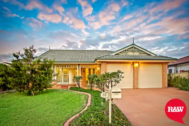 16 Mustang Avenue, St Clair NSW 2759