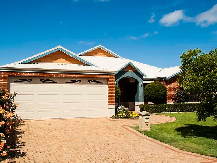 31 Kippilaw Loop, Carramar WA 6031