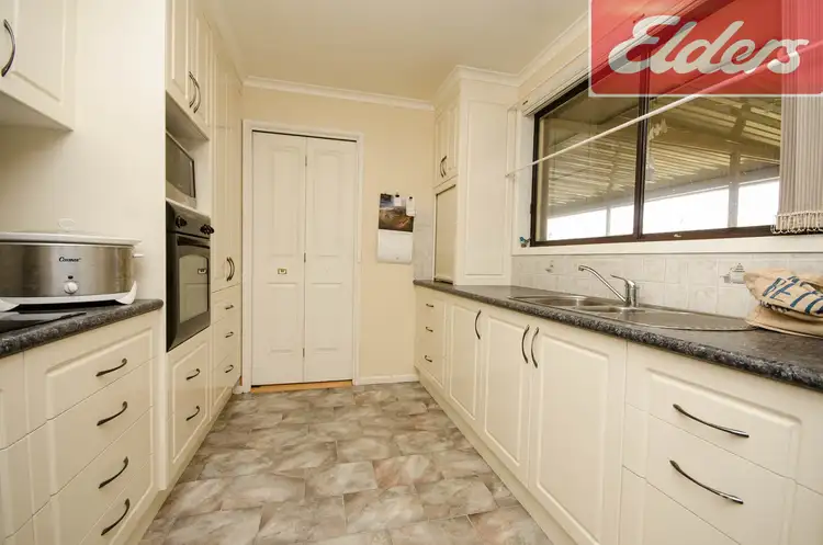 Second view of Homely house listing, 40 Highland Crescent, Wodonga VIC 3690