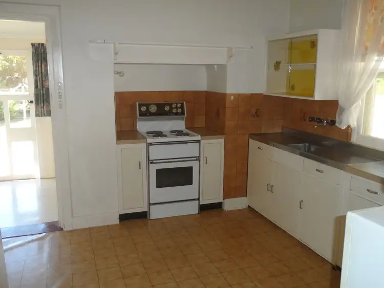 Sixth view of Homely house listing, 25 Second Street, Loxton SA 5333
