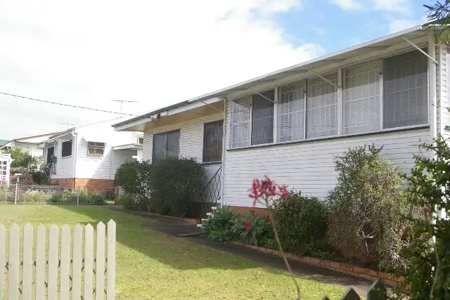 96 Cemetary Road, Eastern Heights QLD 4305