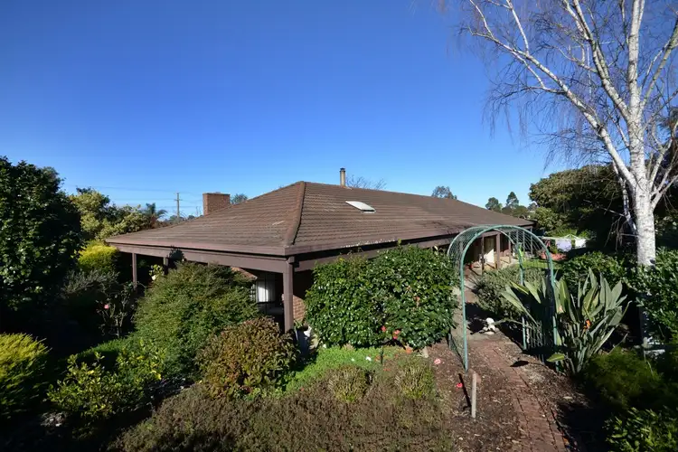 26 BREDT STREET, Bairnsdale VIC 3875