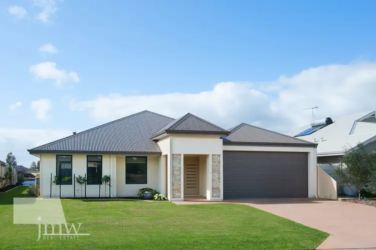 26 Cherry Hills Circle, Dunsborough WA 6281