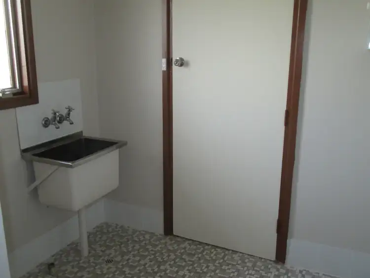 Fifth view of Homely house listing, Unit 11 52 Homburg Drive, Murray Bridge SA 5253