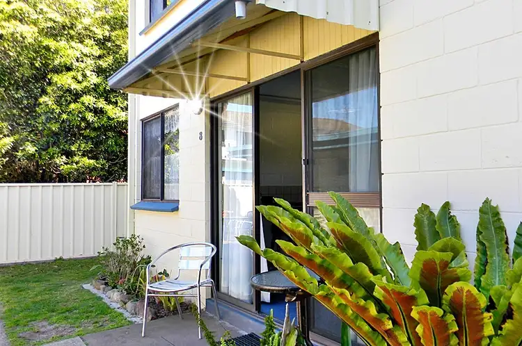 8/9 Chapman Avenue, Merimbula NSW 2548