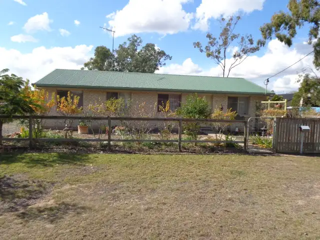 9 Annie St, Howard QLD 4659