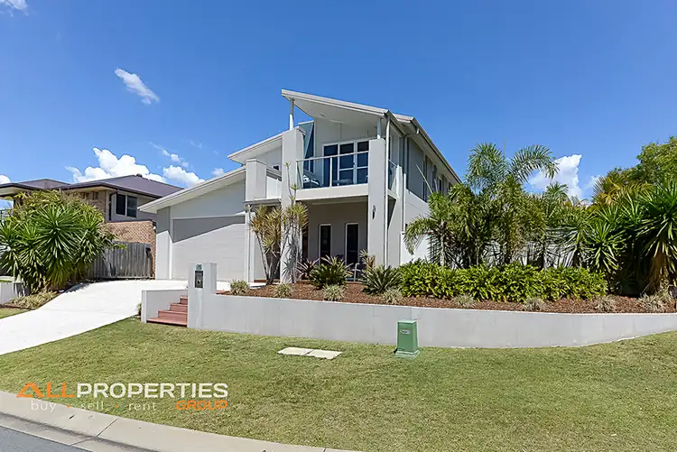 34 Sandalwood Street, Heathwood QLD 4110