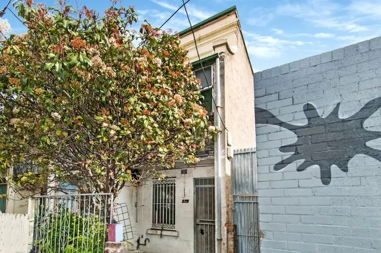 2 Smith Street, Marrickville NSW 2204