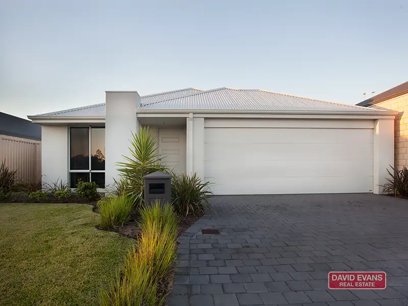 Main view of Homely house listing, 5 Damperia Green, Sinagra WA 6065