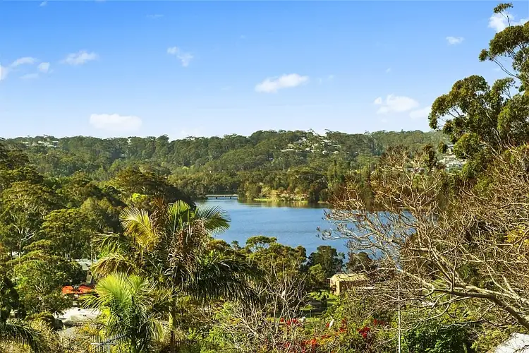18 Peel Street, Avoca Beach NSW 2251