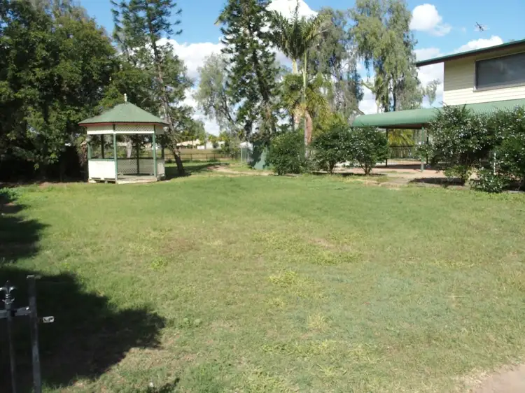 34 Braeside Road, Emerald QLD 4720