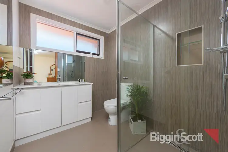 Sixth view of Homely house listing, 127 Fraser Crescent, Wantirna South VIC 3152