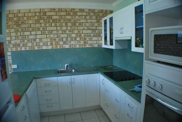 Fifth view of Homely house listing, 3 92 SCENIC HIGHWAY, Lammermoor QLD 4703