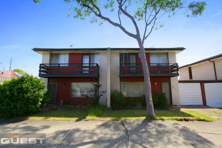 2/8 Ritchie Road, Yagoona NSW 2199