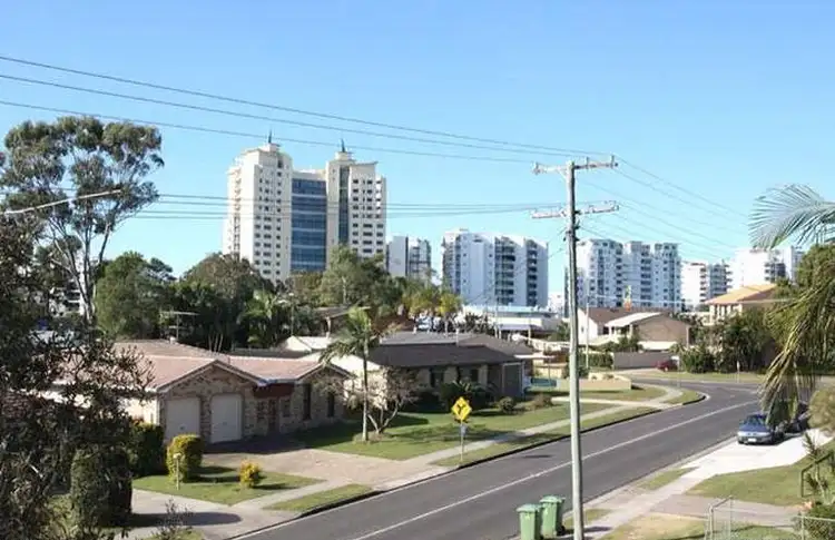 Seventh view of Homely unit listing, Unit 4 / 39 Goonawarra Drive (Ikara), Mooloolaba QLD 4557
