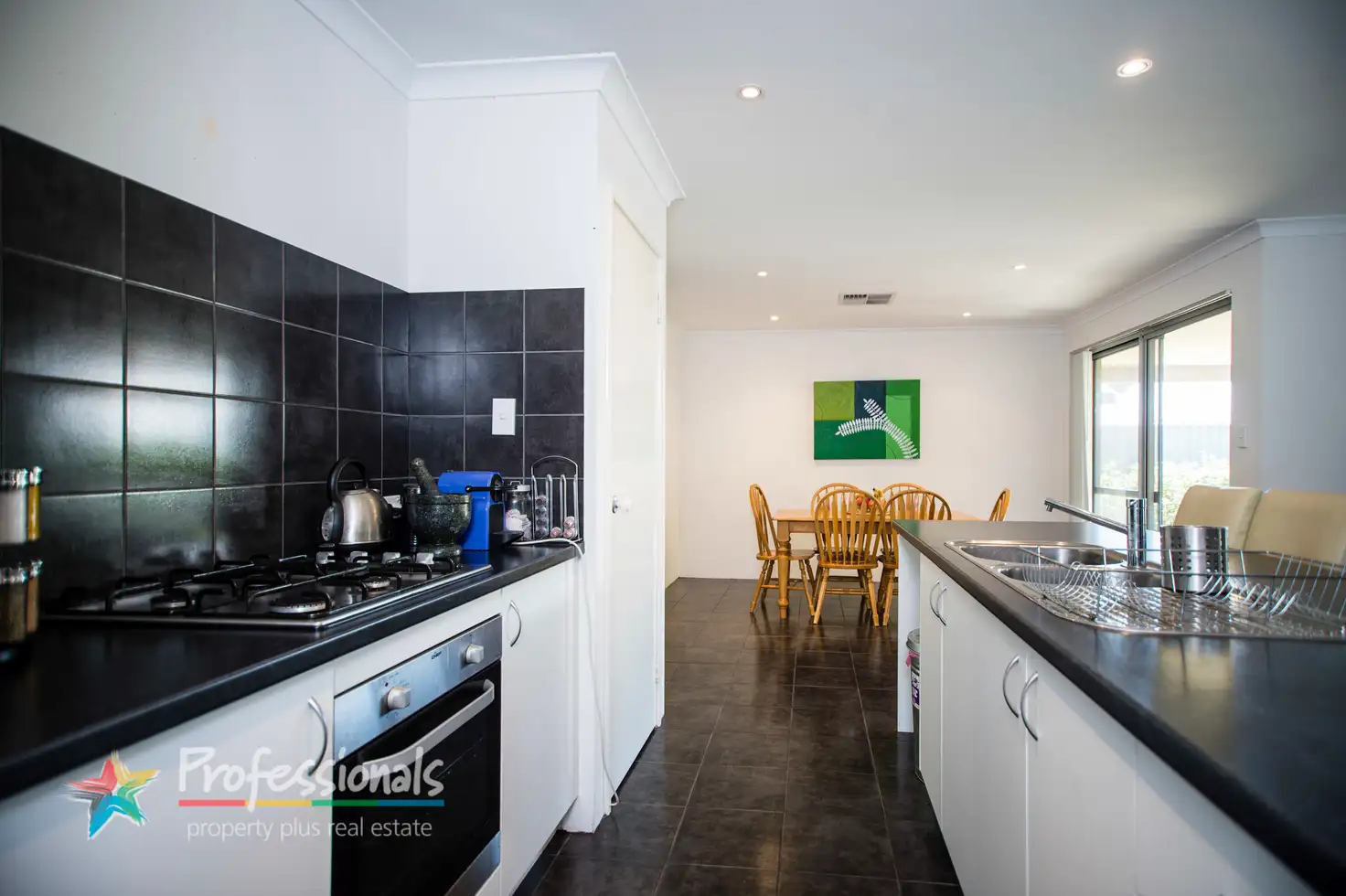 Main view of Homely house listing, 5 Rossiter Ave, Piara Waters WA 6112