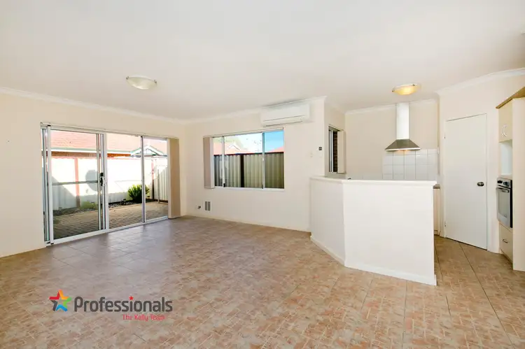 Fourth view of Homely villa listing, 5/25 Siderno Rise, Hocking WA 6065