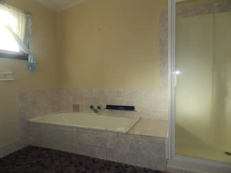 Fifth view of Homely house listing, 4 Waltham Street, Berri SA 5343