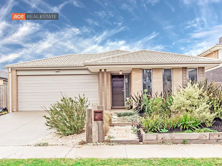 37 Seagrass Crescent, Point Cook VIC 3030