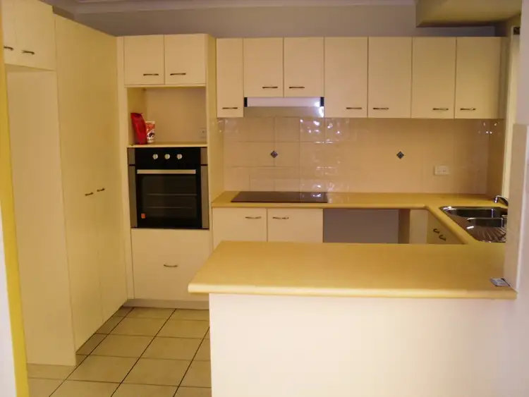 Sixth view of Homely unit listing, 17/8 Spinnaker Drive, Sandstone Point QLD 4511