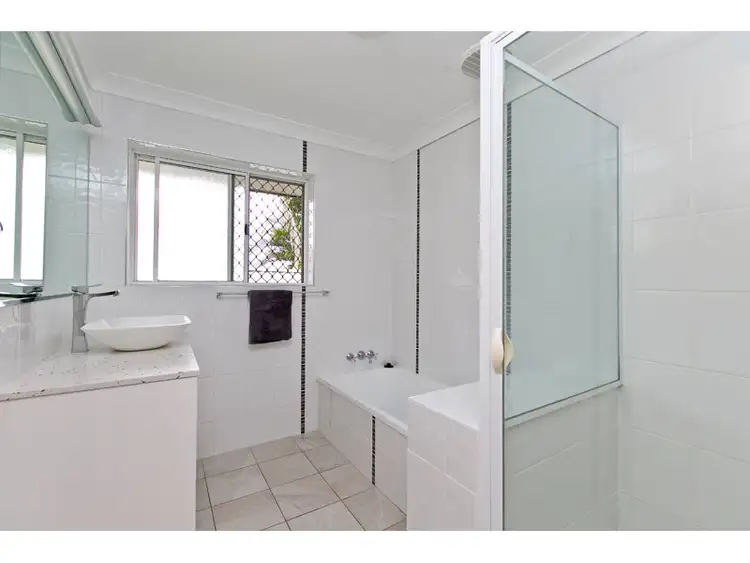 Third view of Homely house listing, 3 Crighton Court, Capalaba QLD 4157