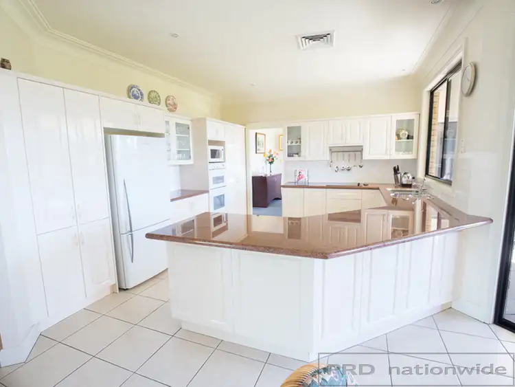 Fourth view of Homely house listing, 4 Brompton Cl, Bolwarra Heights NSW 2320