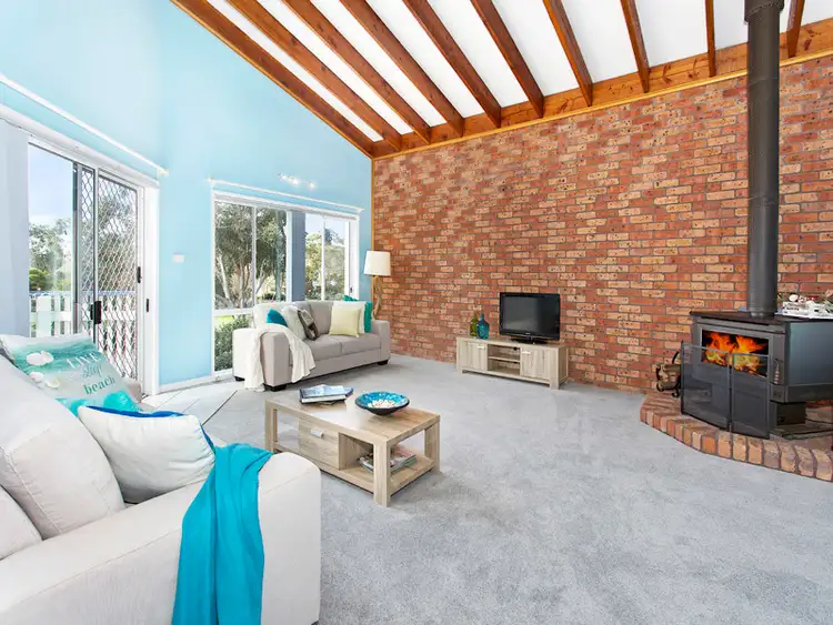 Fourth view of Homely house listing, 7 NEWING CIRCUIT, Kiama Downs NSW 2533