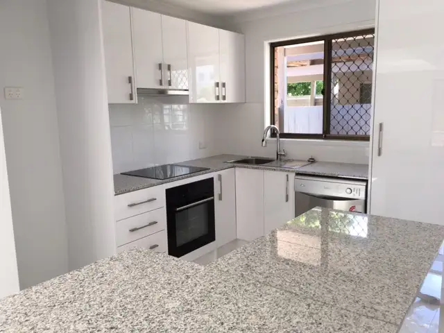 Fourth view of Homely semi-detached listing, 4/57 Benowa Road, Southport QLD 4215