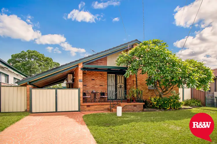 22 Melanesia Avenue, Lethbridge Park NSW 2770
