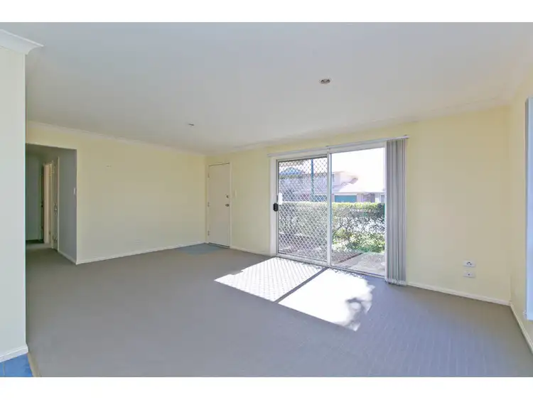 Sixth view of Homely unit listing, 22/27 Camille crs, Wynnum West QLD 4178