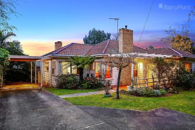 14 Vinter Avenue, Croydon VIC 3136