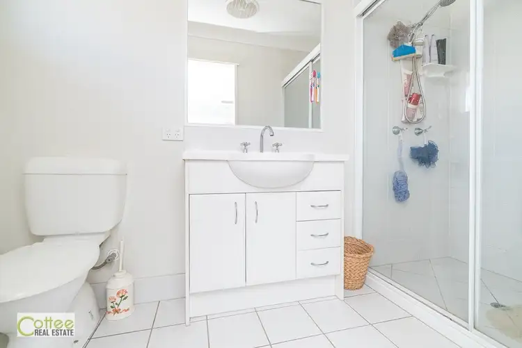 Seventh view of Homely house listing, 21 KYAH CLOSE, Kallangur QLD 4503