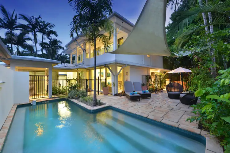 2 / 5 Langley Road, Port Douglas QLD 4877