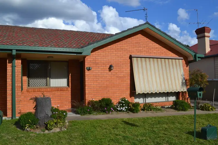 1/27 Rivers Street, Inverell NSW 2360