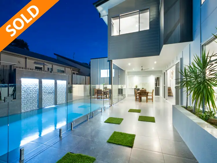 41 Dicky Beach Cl, Dicky Beach QLD 4551