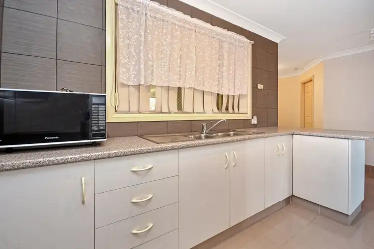 Fifth view of Homely unit listing, 32B Dickson Road, Griffith NSW 2680