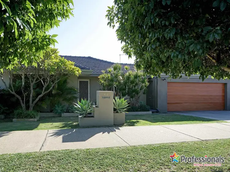 49 Robinson Road, Morley WA 6062