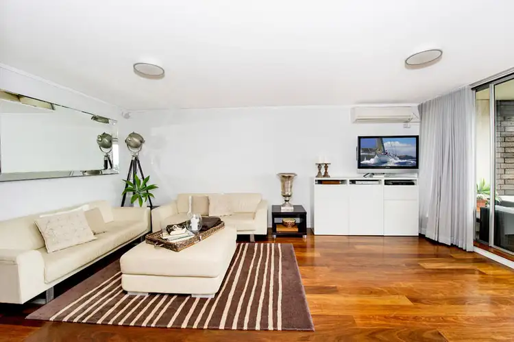 Sixth view of Homely apartment listing, 6B/56 Military Road, North Bondi NSW 2030