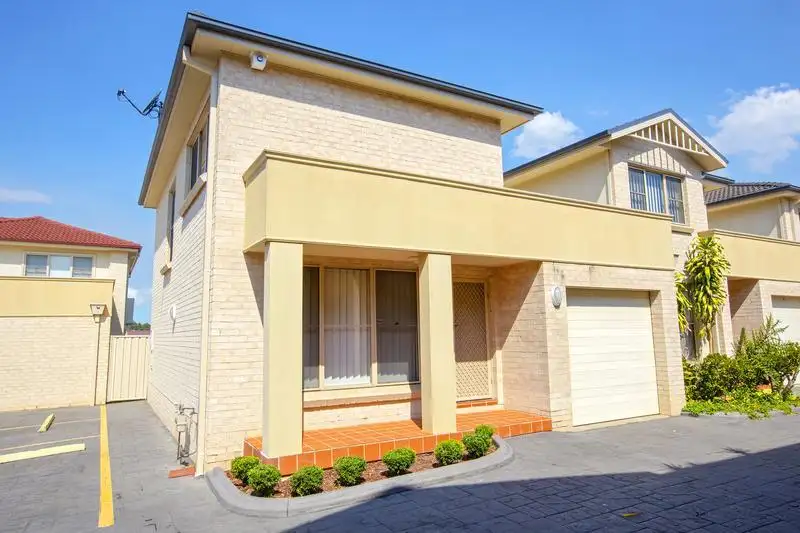 Main view of Homely townhouse listing, 9/6 Bangalow Place, Hoxton Park NSW 2171