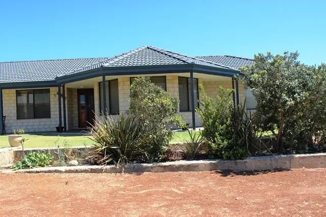 6 Clara Court, Wandina WA 6530
