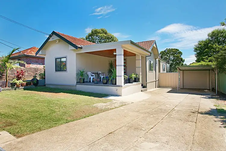205 Juno Parade, Greenacre NSW 2190